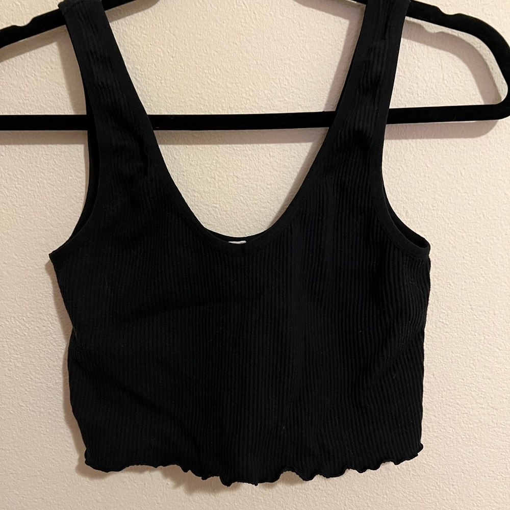 Colsie crop top